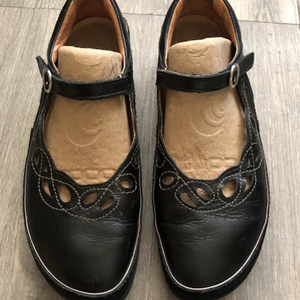 Naot Mary Jane Black